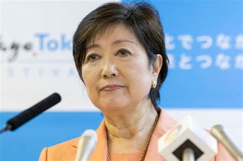 小池百合子の結婚は学生時代？夫や子供は？現在は6人家族？｜凛のtakara箱