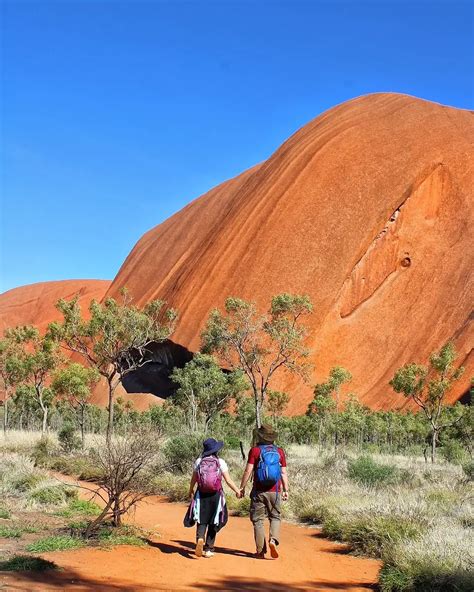 visit uluru  sydney   hours top tips   itinerary