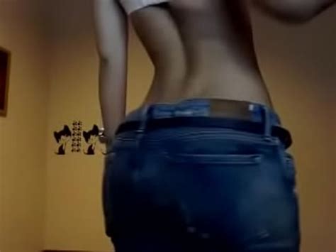 19yo Muestra A Su Novio Sus Nuevos Movimientos De Stripper 200cams XVIDEOS