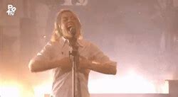 VIDEO RG Phoebe Bridgers Flashing Her Tits At Concert August Phun Org Forum