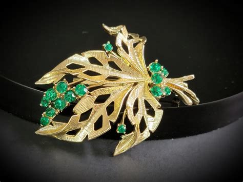 Emerald Green Rhinestone Leaf Brooch Pin Emerald Gree… Gem