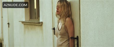 JULIA ZANGE Nude AZNude