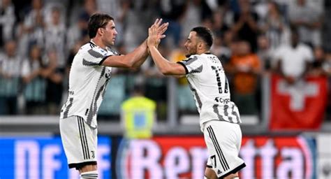 Juventus Salernitana 2 2 Annullato Gol A Milik Scatta La Rissa A