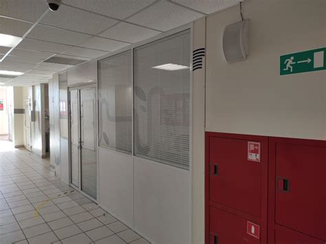 Алюминиевый профиль для офисных перегородок от производителя VIDNAL