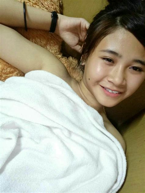 Nurul Nafisha IMG WA Porn Pic