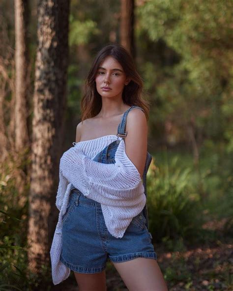 Ella Cervetto Hot Instagram Model Biography Age Height Net Worth Boyfriend Pics