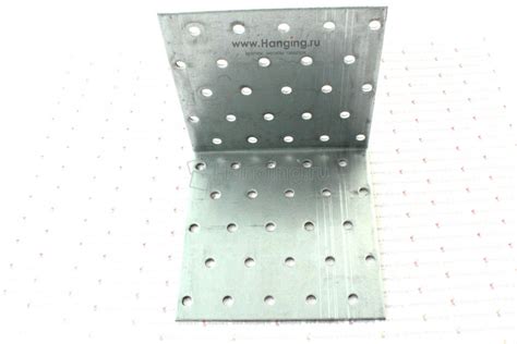Перфорированный крепежный уголок 100*100*100*2 мм (из стали 2 мм ...