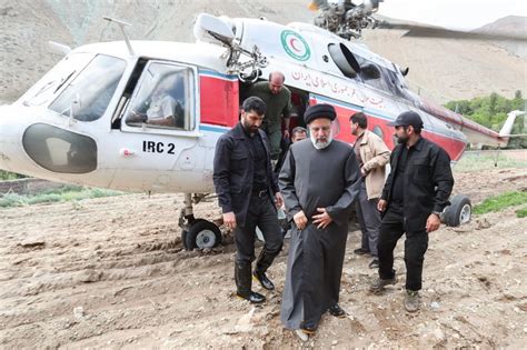 Iran Pr Sident Und Au Enminister Kommen Bei Helikopter Absturz Ums Leben