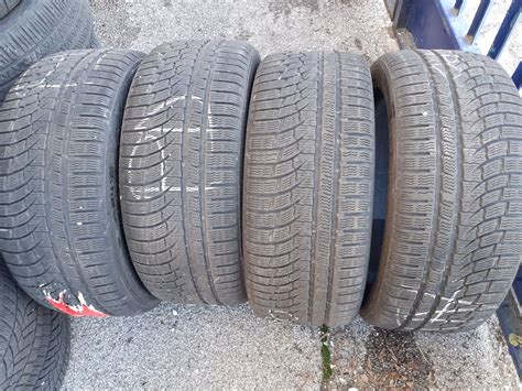 255 45 R19 Nokian M+S