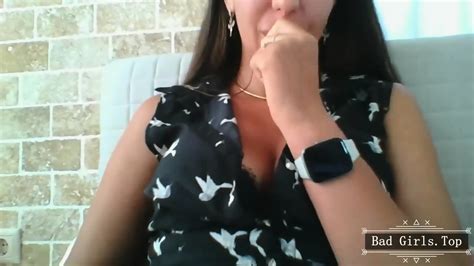 Pretty Big Natural Tits Chubby Webcam Milf Solo Tease