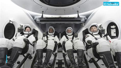 Despega Cohete De Spacex Con Cuatro Astronautas Hacia La Estaci N