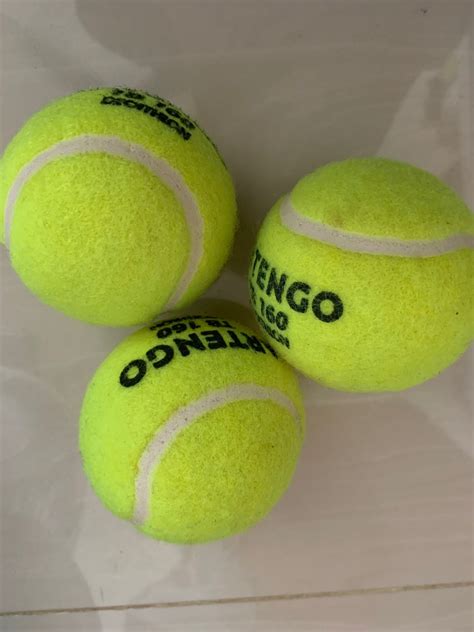 tennis ball, Sports Equipment, Sports & Games, Racket & Ball Sports on ...