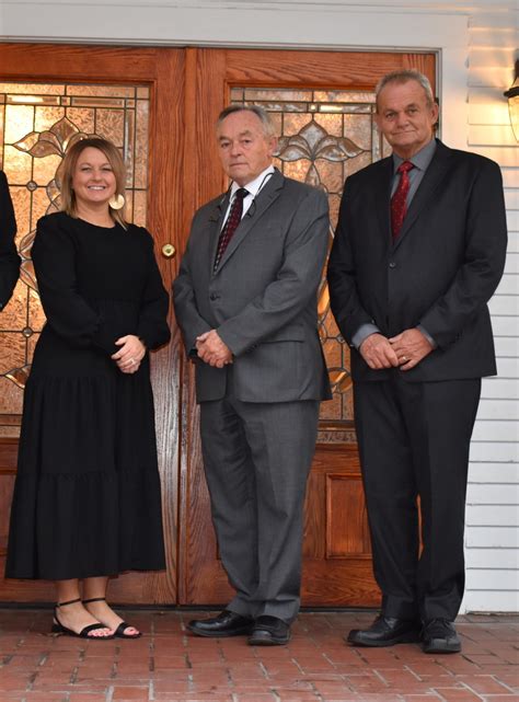 Roger Paul Simmons, 94 of Edmonton,... - Butler Funeral Home | Facebook