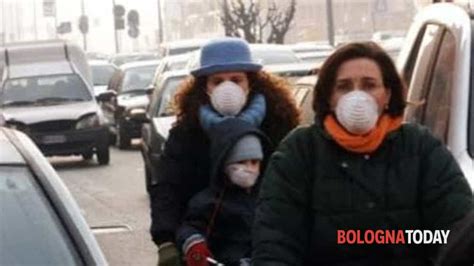 Blocco Traffico A Bologna Dal Ottobre Ripartono Le Misure Anti Smog