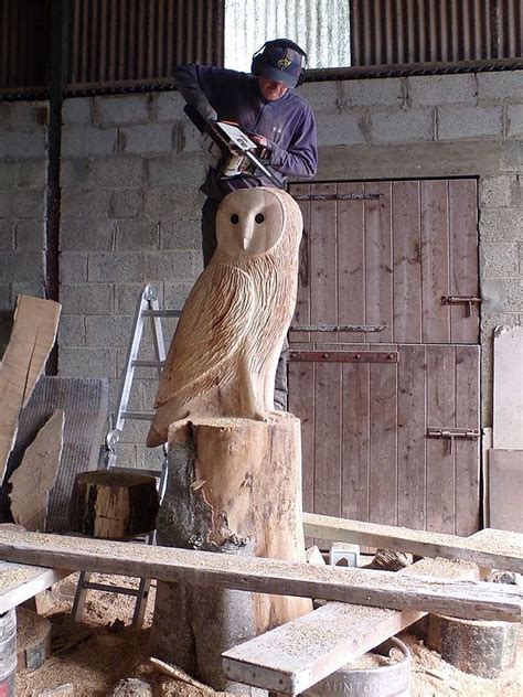 Chainsaw Carved Owls In A Variety Of Styles Chainsaw Wood Carving Tree Carving Wood Sculpture