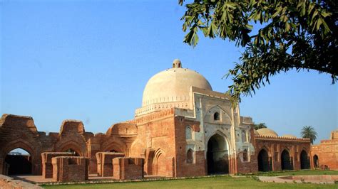 Where the original Babri Masjid still stands | Condé Nast Traveller India