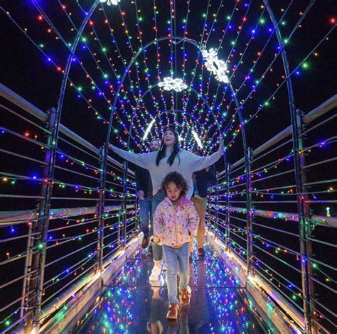 Magic Of Winter At Lights Over Gatlinburg At Skybridge Explore Tennessee