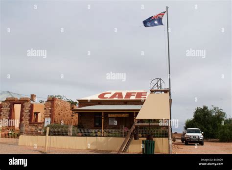 Australian flag waving over a rare café in ghost town of Silverton, NSW ...