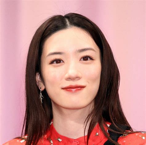 永野芽郁 明かした恋愛観に「大人っぽい」の声、理想のデートは「撮られちゃいますねぇ」― スポニチ Sponichi Annex 芸能