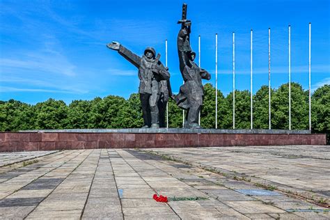 Victory Memorial To Soviet Army • Urbex Hub