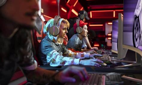 Philips Evnia: New gaming brand with monitors and peripherals