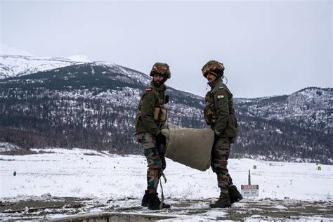 Dvids Images Spartan Paratroopers And Indian Army Troops Conduct