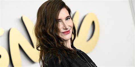 Kathryn Hahn Reveals The Real Story Behind Her Agatha All Along Nude