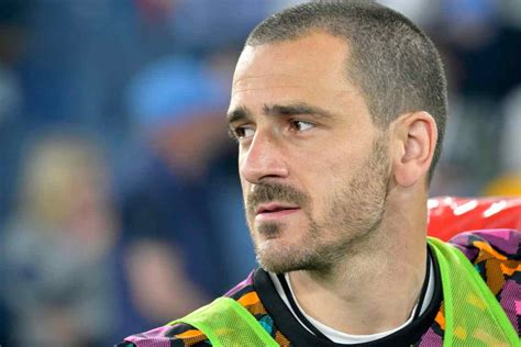 Ufficiale Terremoto Bonucci Guerra Totale Calciomercatonews