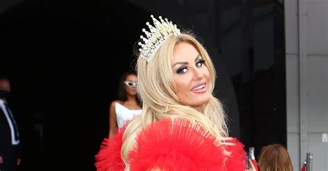 Dagmara Ka Mierska Wi Tuje Dzie Niepodleg O Ci W Bikini Na Mauritiusie