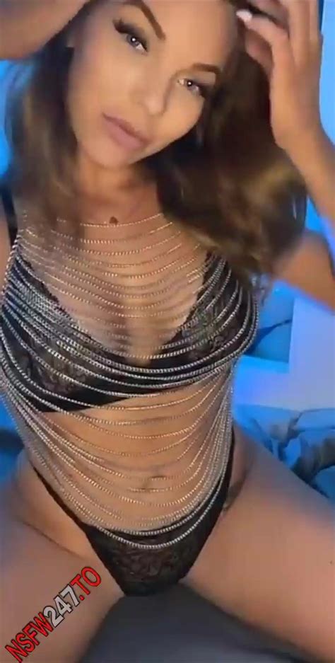 MelRose Sucking Dildo Snapchat Premium Porn Videos CamStreams Tv