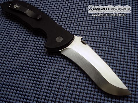 Emerson Knives Super Commander True Satin - Knife Reviews