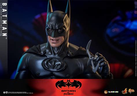 Hot Toys MMS786 Batman Robin 1 6th Scale Batman Collectible