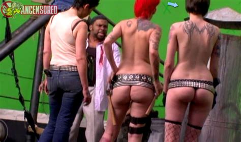 Feast II Nude Pics Page 1