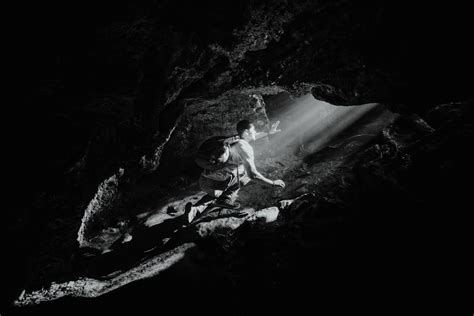 Fora Da Caverna · Foto Profissional Gratuita