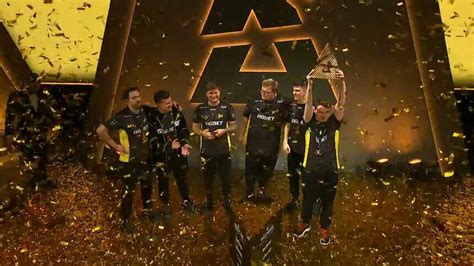 Состав Natus Vincere по CS GO стал чемпионом BLAST Premier World Final