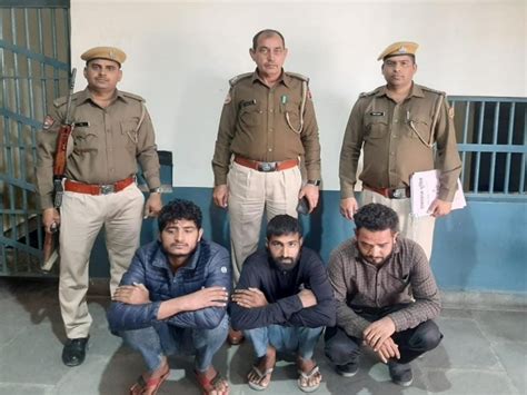 Making Friends By Chatting Through The App Calling A Deserted Place And Making Porn Videos