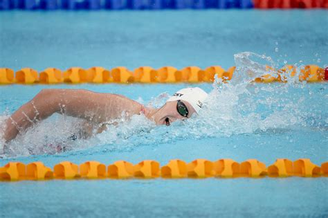 Dryland Workouts for College Swimmers - Swimming World