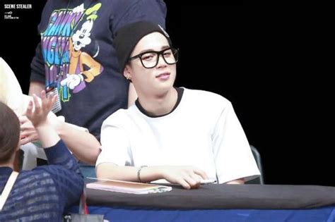 Jimin With Glasses🐻 Park Jimin Amino