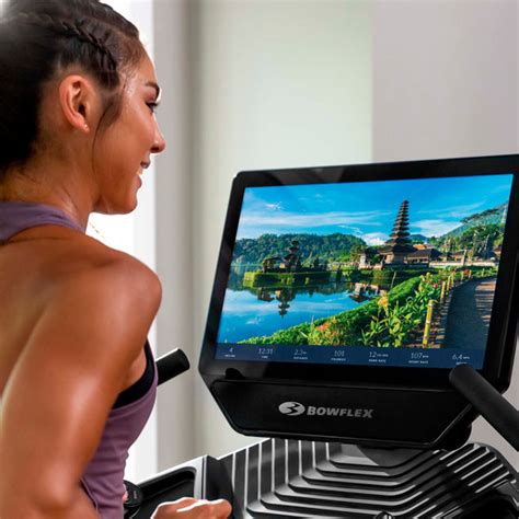 Bowflex - Treadmill 22 - Black | US2DK