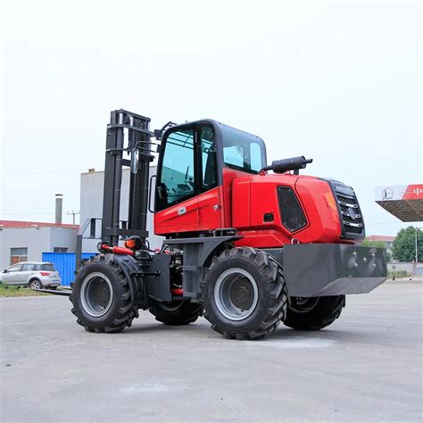 Chinese 4 Wheel Drive Steering Manitou Mini Telehandler Off Road All Rough Terrain Telescopic