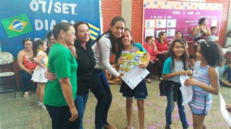 Arminda Mattos realiza Concurso de Redação para alunos - Prefeitura ...