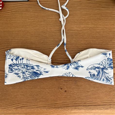 Frankies Bikinis Women S White And Blue Bikini And Tankini Tops Depop