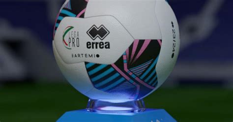 Lega Pro Ecco Il Pallone Artemio Omaggio A Franchi