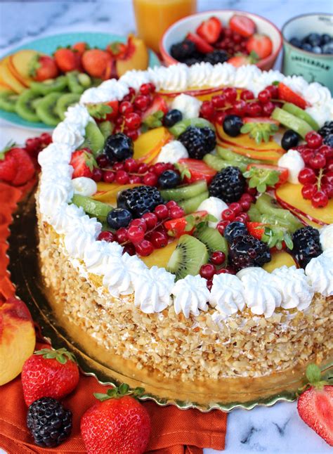 TORTA DI COMPLEANNO ALLA FRUTTA Sabryyi