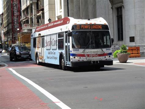 Septa New Flyer De40lfr On Rt21 At Chestnut And Broad St New Flyer