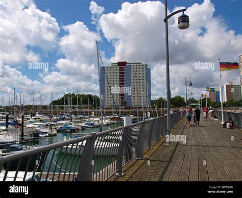 Gosport Hampshire Hi Res Stock Photography And Images Alamy