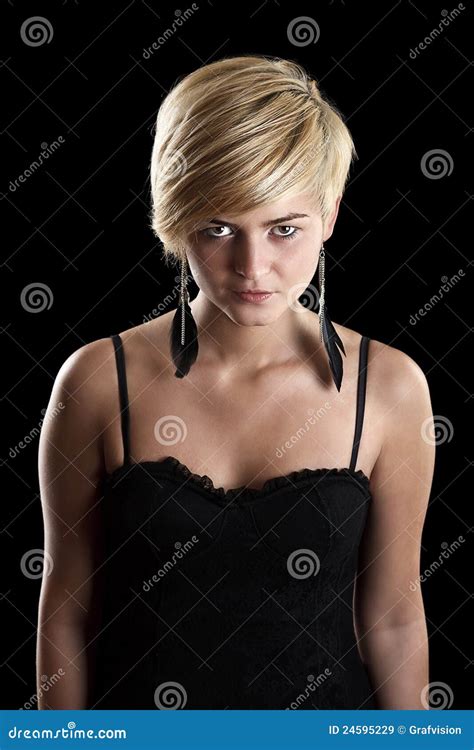 Meisje Met Mooi Blonde Haar Stock Afbeelding Image Of Haar Lippen