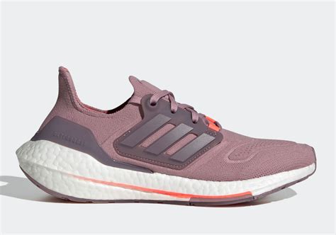 adidas UltraBOOST 22 Release Date | SneakerNews.com