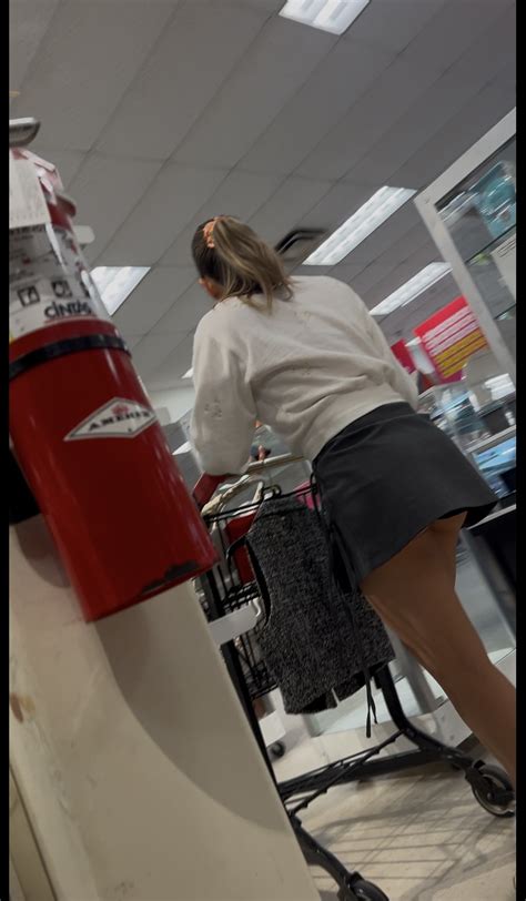 Beautiful Latina In Short Gray Skirt Squatting Short Shorts Volleyball Forum