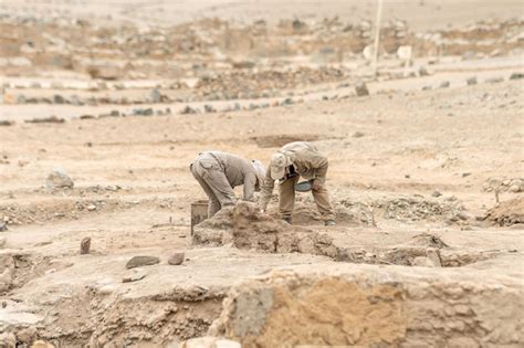 Los Arque Logos Buscan Los Restos De Una Antigua Civilizaci N Foto